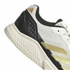 Chaussures padel Adidas Courtquick Padel blanc doré noir — vue en perspective