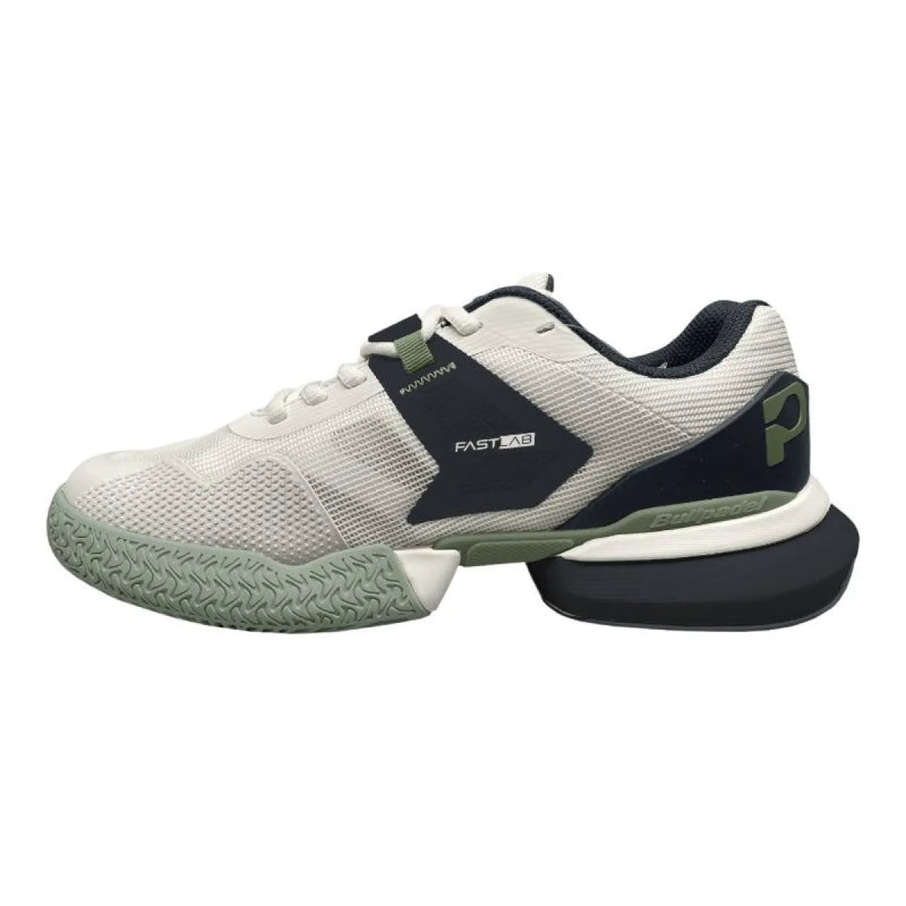 Chaussures padel Bullpadel Premier Padel P1 26V blanc cassé — vue de profil 2