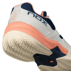Chaussures padel Nox AT10 Pro Gardenia Titan Mujer — vue en perspective