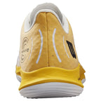 Chaussures padel Wilson Hurakn Pro blanc doré corail — vue en perspective