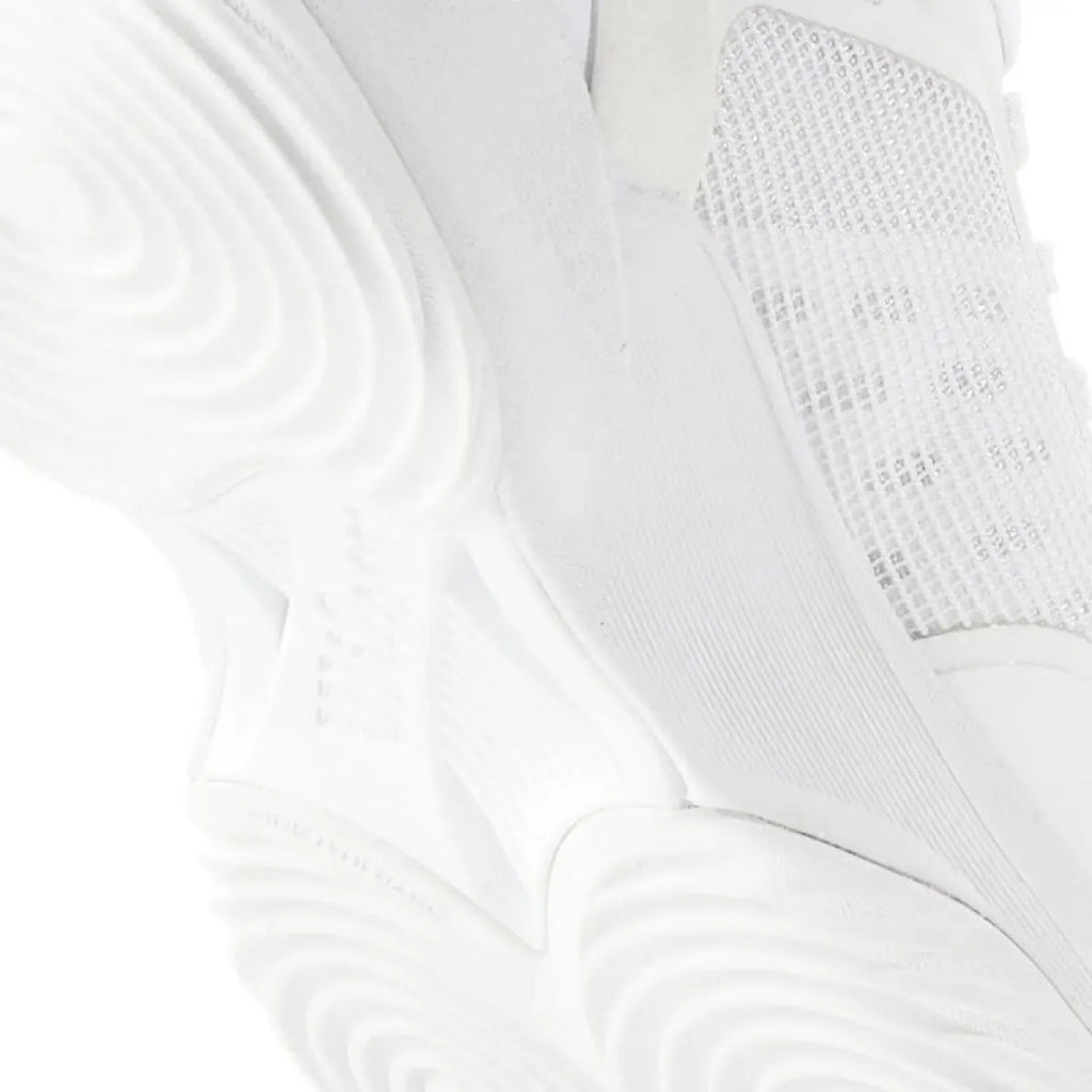 Chaussures padel femme Wilson Hurakn Pro V2 blanc — vue en perspective