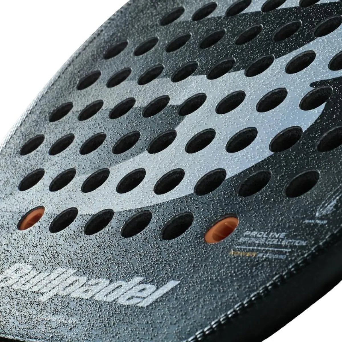 Raquette padel Bullpadel Juan Tello Vertex 04 2025 — vue détail 2