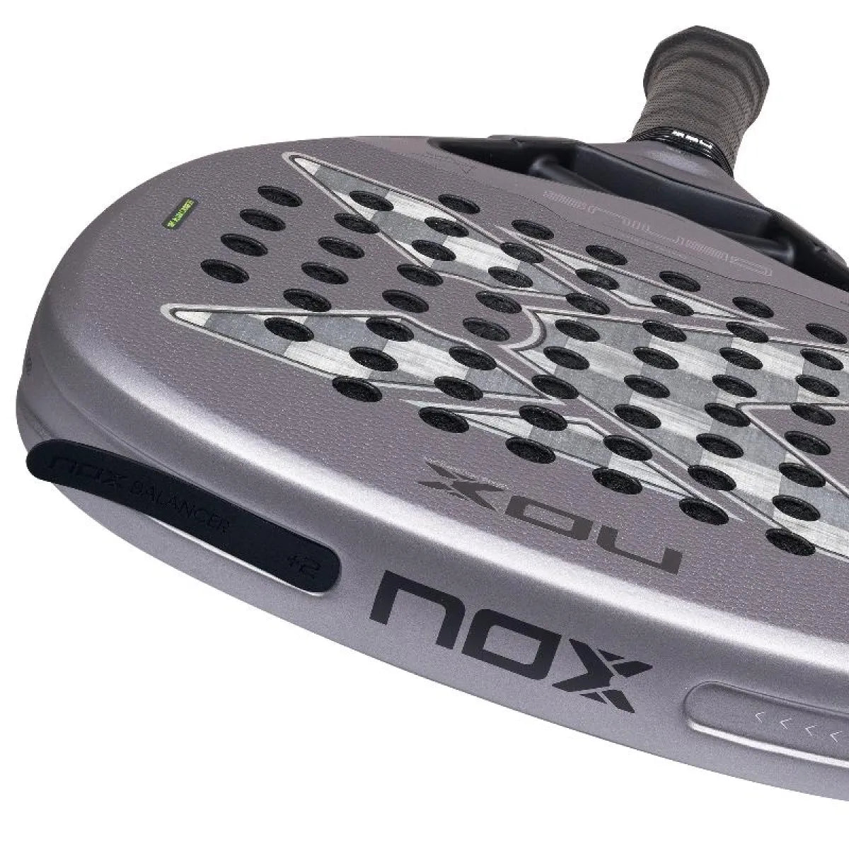 Raquette padel Nox Agustin Tapia AT10 Genius Attack 18K Alum 2027 — vue de dos