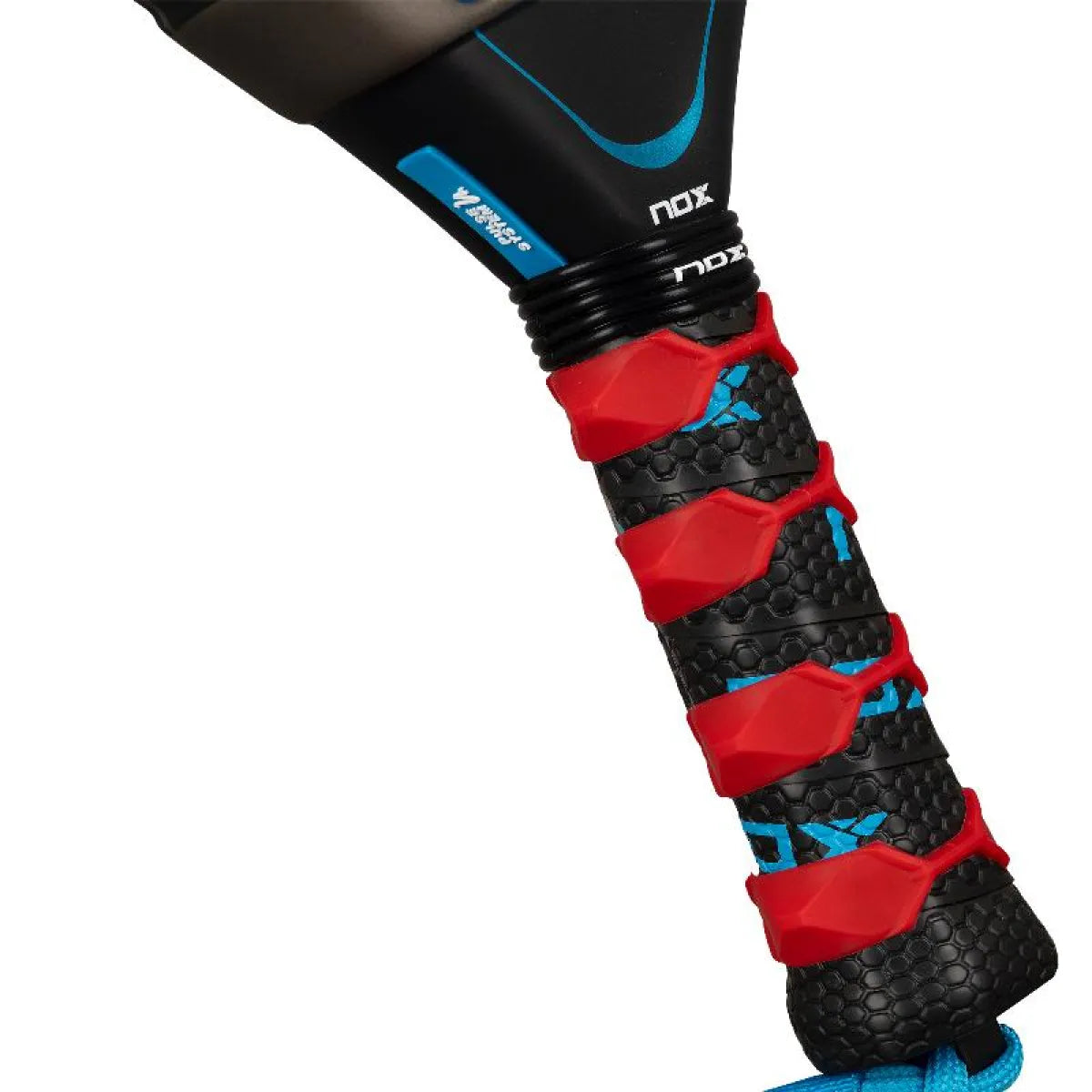 Raquette padel Nox AT10 Pro Cup Soft 2026 — vue en perspective