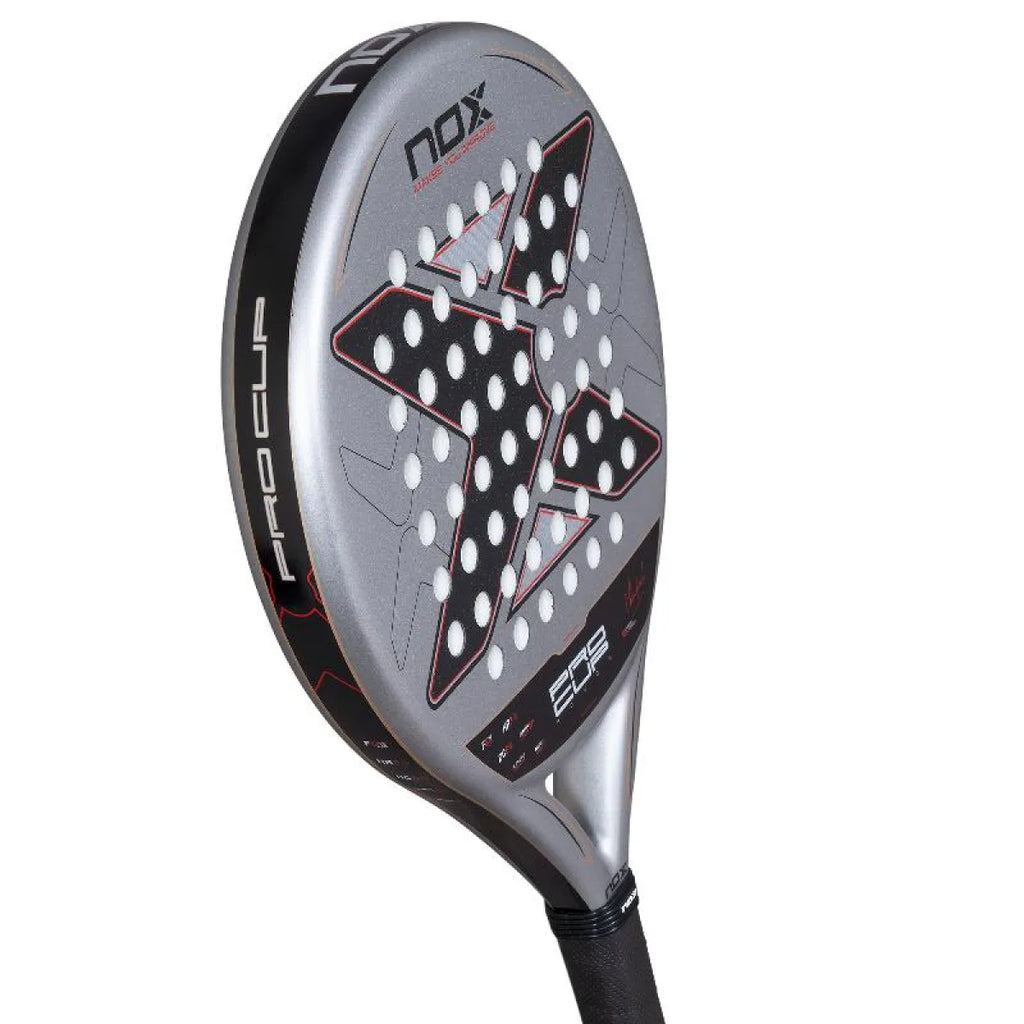 Raquette padel Nox ML10 Pro Cup Rough Surface 2027 — vue détail 2