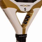 Raquette padel Softee Speed doré Nano Mesh 5.0 2027 — vue en perspective