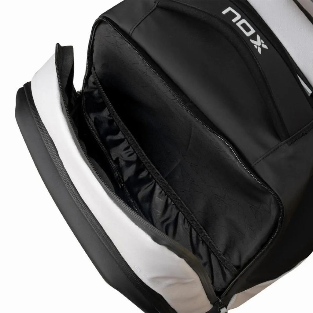 Sac à dos Nox AT10 Luxury Master Series noir blanc — vue en perspective
