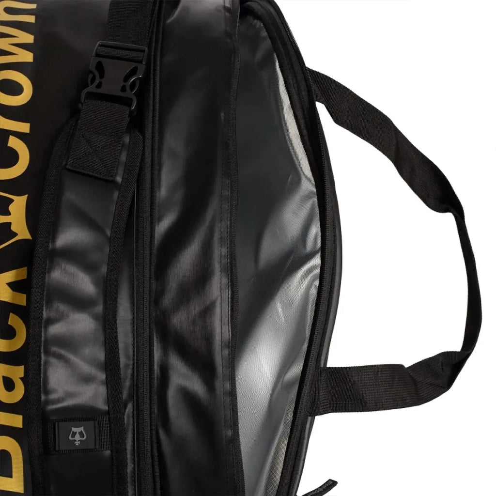 Sac de padel Black Crown Ultimate Pro 2.0 noir doré — vue en perspective
