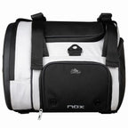 Sac de padel Nox AT10 Luxury Master Series noir blanc — vue en perspective