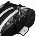 Sac de padel Nox AT10 Luxury Master Series noir blanc — vue de dos
