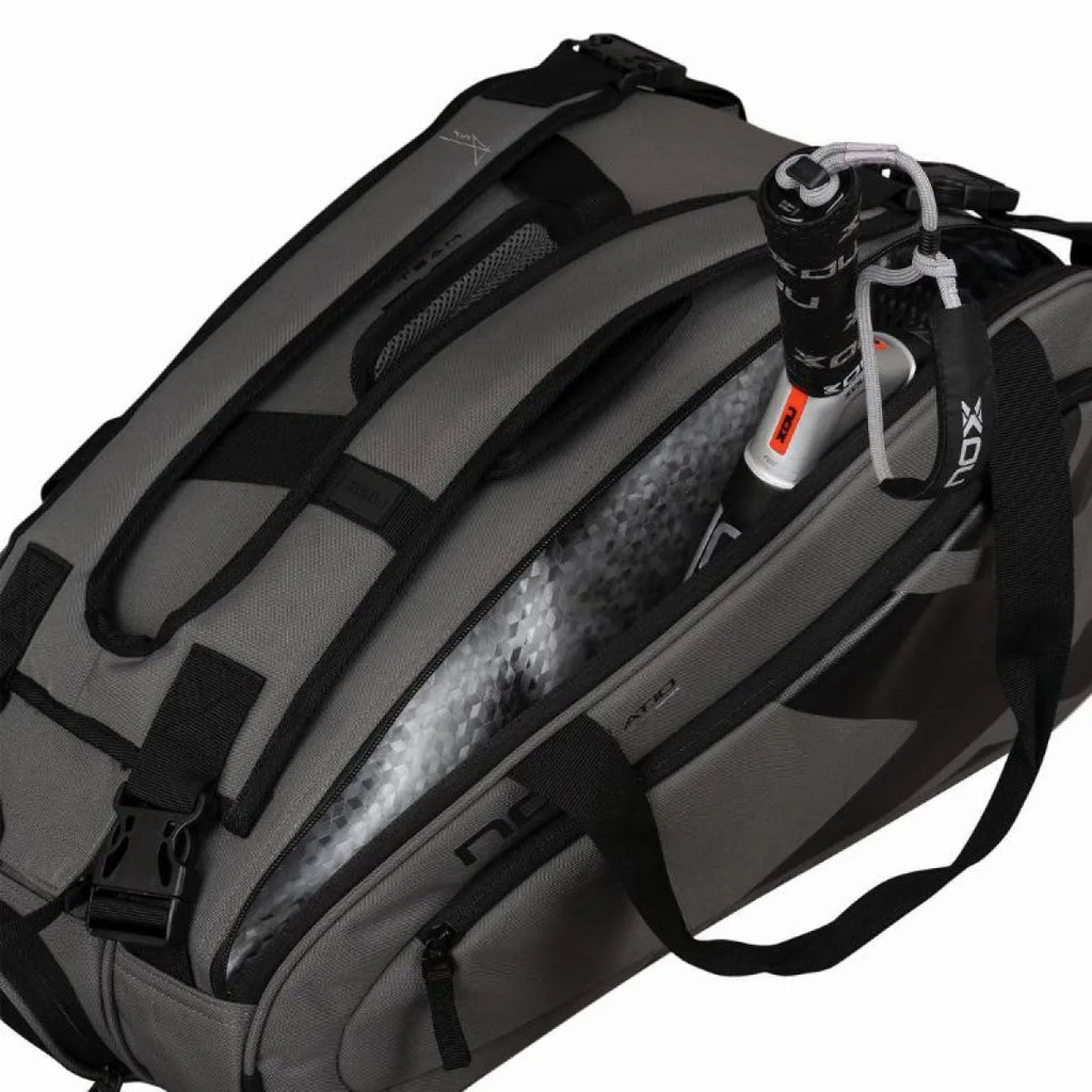 Sac de padel Nox AT10 Team gris noir — vue en perspective